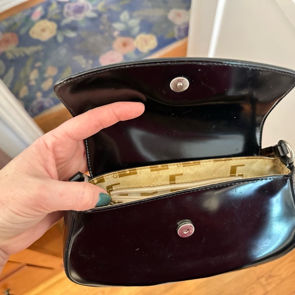 Small black patent leather guess purse - going out purse - Picture 4 of 6